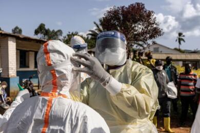 Allerta Ebola in Lombardia: due casi sospetti ritornati dall’Uganda
