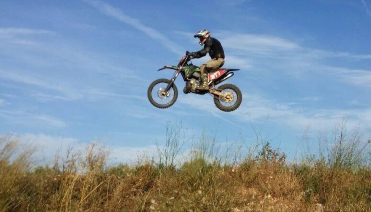 Galleria foto 'Tragedia in Calabria, accusa un malore durante una gara di motociclismo: muore un 41enne di Molfetta' - foto 1