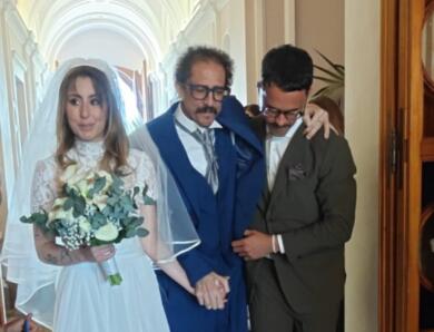 Igor Protti commuove il web: il leggendario bomber del Bari vince il dolore e accompagna la figlia all’altare