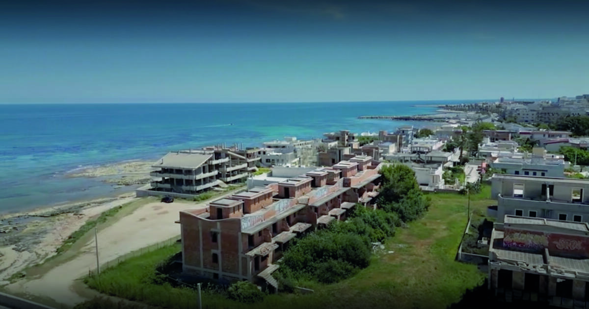 Trasporti, energia e consumo di suolo: così la Puglia usa le risorse del futuro Trasporti, energia e consumo di suolo: così la Puglia usa le risorse del futuro