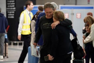 Global Sumud Flotilla, rilasciati gli attivisti italiani: rientro in tarda serata a Fiumicino e Malpensa