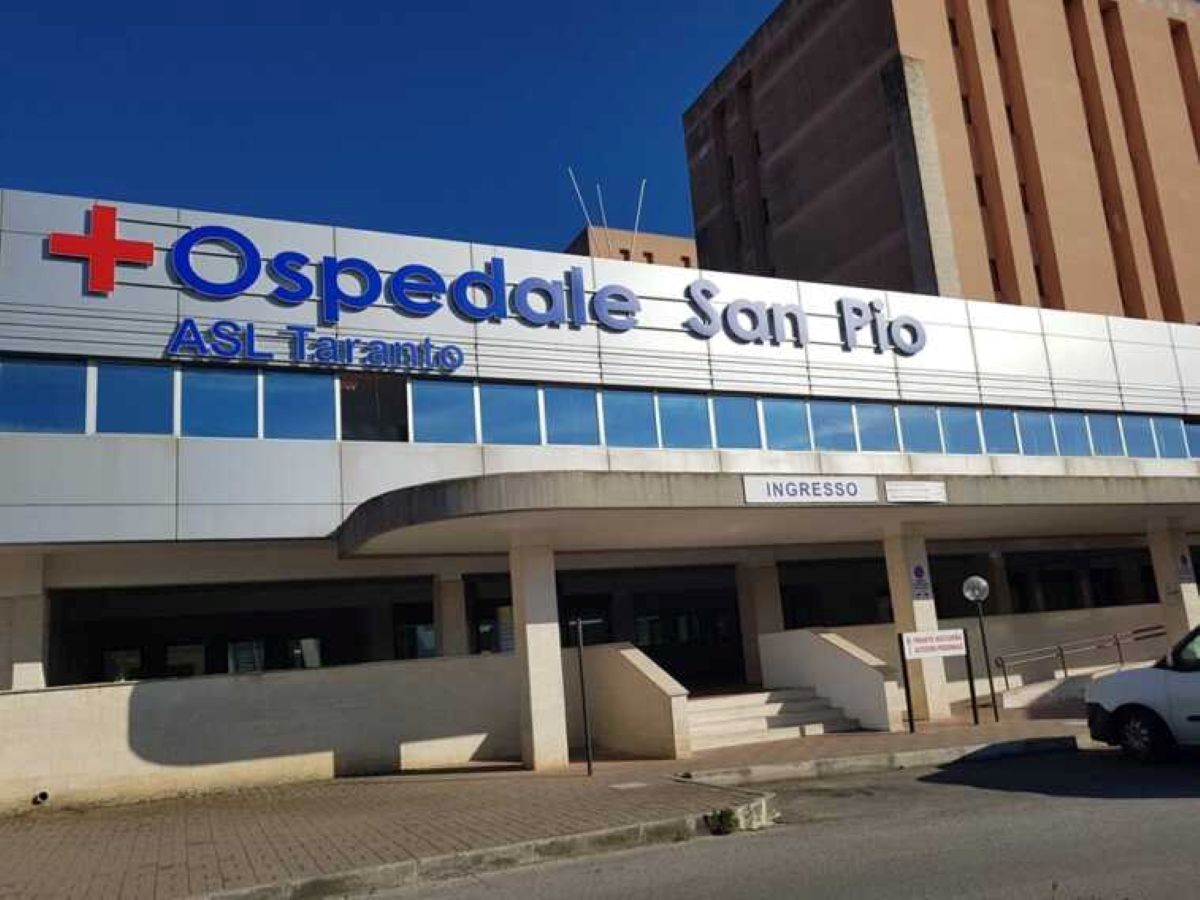 Castellaneta, al Cup lunghe attese e pochi servizi: in fila per quasi un’ora agli sportelli Castellaneta, al Cup lunghe attese e pochi servizi: in fila per quasi un’ora agli sportelli