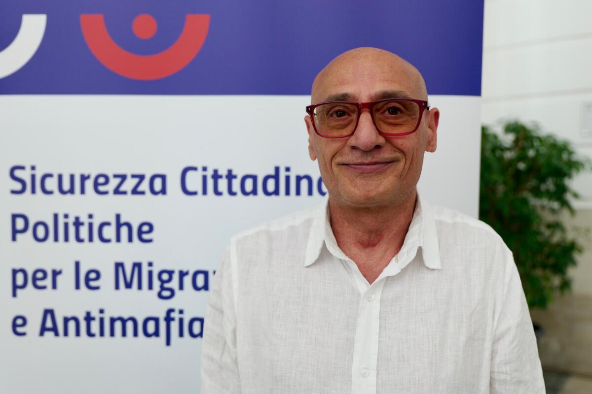 Politiche migratorie, la Puglia lancia il nuovo Piano regionale e ricorda Sako: «Uniti contro il clima d’odio»