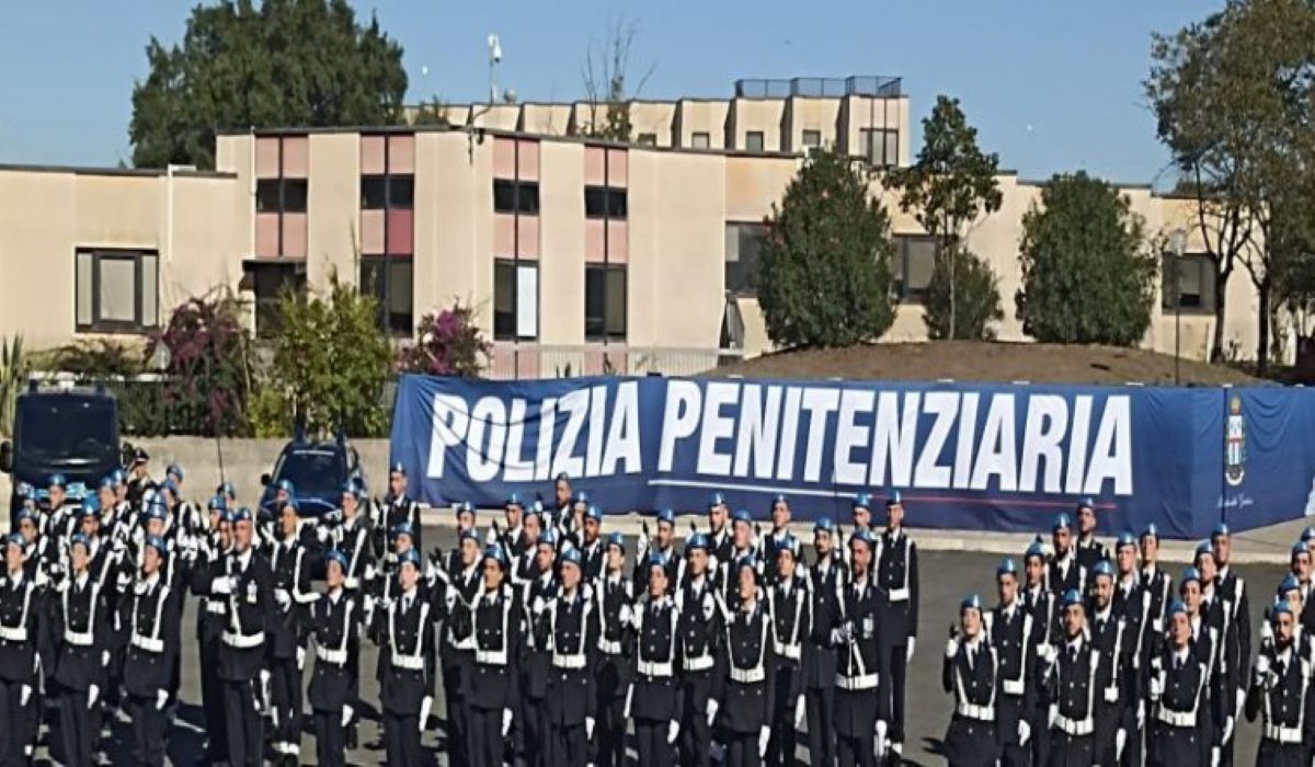 Galleria foto 'Arrivano 108 nuovi poliziotti penitenziari in Puglia, il Sappe: «Non bastano. Nelle carceri situazione grave»' - foto 1