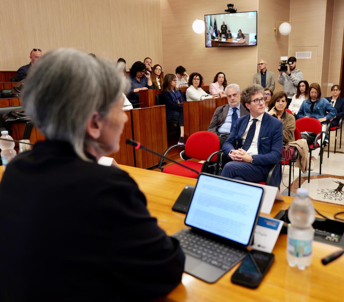 Galleria foto 'Nasce il cruscotto digitale “Navigare nella Parità”: Puglia prima regione del Sud per riduzione dei divari – VIDEO' - foto 2