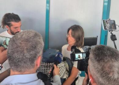 Flotilla, rientrati in Italia attivisti espulsi dalla Libia: c’è anche l’andriese Sara Suriano