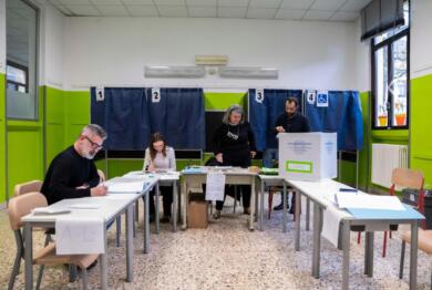 Legge elettorale, la maggioranza punta al “sì” entro l’estate. L’opposizione attacca