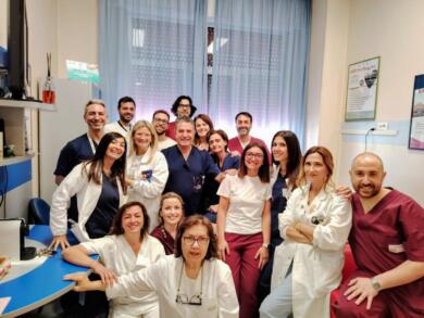 Bari, eseguito un raro intervento mini-invasivo su un paziente 86enne inoperabile