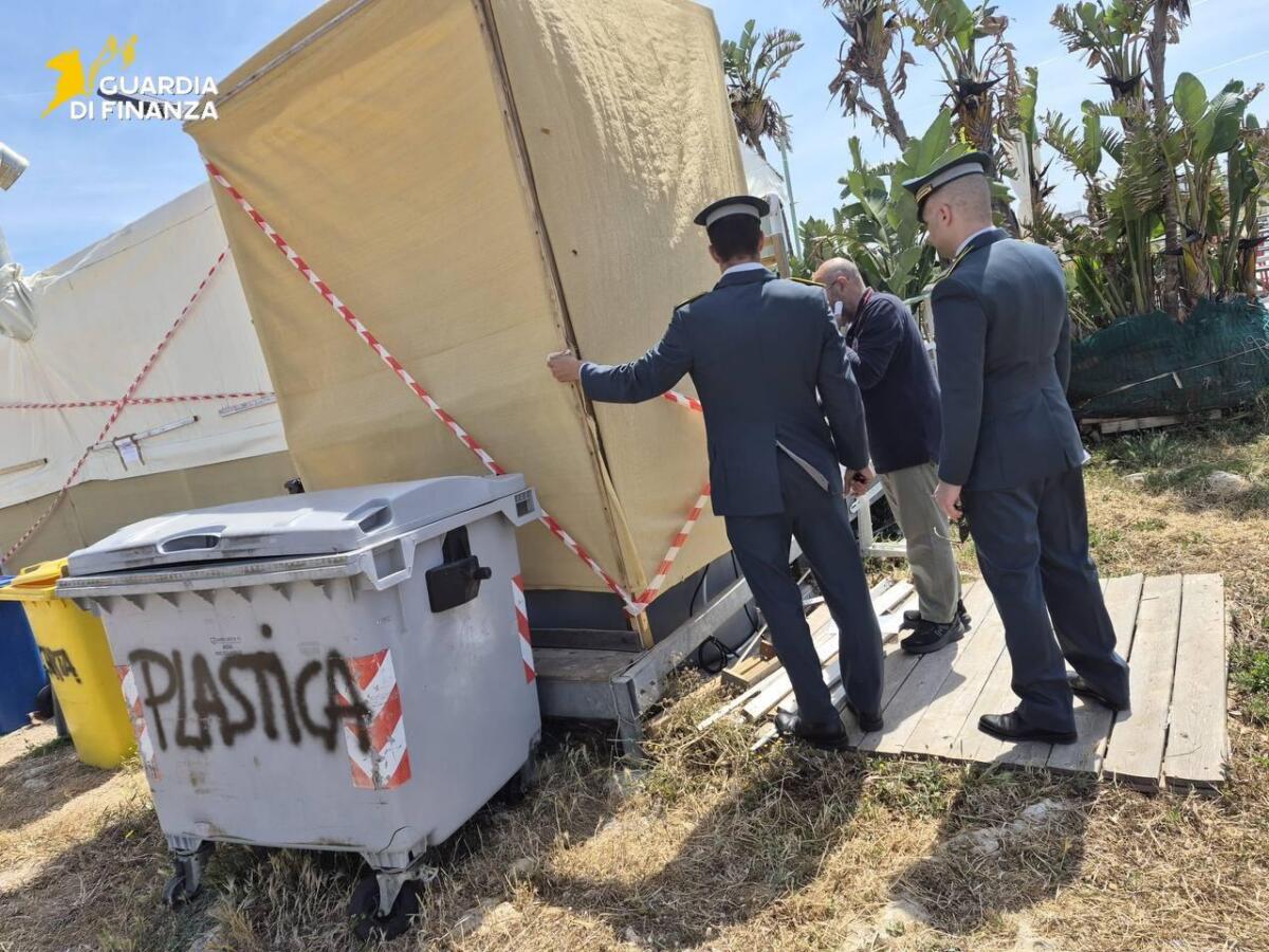 Abusi edilizi sul litorale salentino, sequestrata una struttura ricettiva ad Alliste Abusi edilizi sul litorale salentino, sequestrata una struttura ricettiva ad Alliste