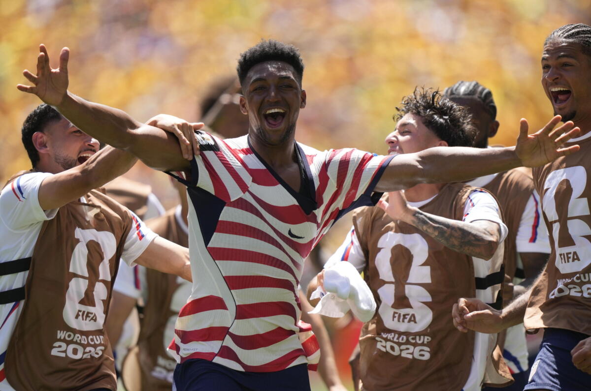 Mondiali: Stati Uniti-Australia 2-0 Mondiali: Stati Uniti-Australia 2-0