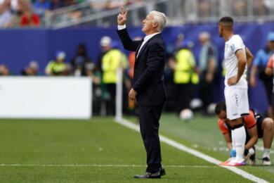 Mondiali: lutto Deschamps, il messaggio di Mbappé ‘non sei solo’