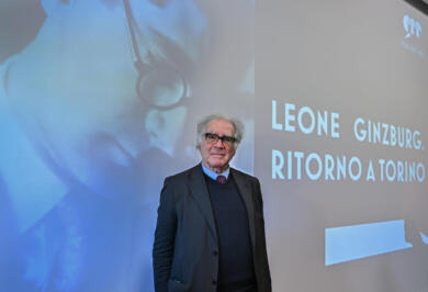 È morto Carlo Ginzburg, aveva 87 anni: è considerato uno dei maestri della microstoria
