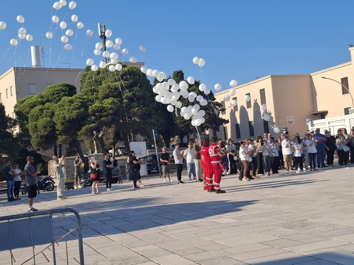 Lutto a Castrignano del Capo: l’addio alla piccola Lavinia, morta dopo un malore all’asilo nido
