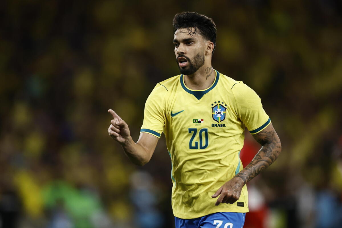 Mondiali: infortunio per il brasiliano Paqueta, in dubbio per gli ottavi Mondiali: infortunio per il brasiliano Paqueta, in dubbio per gli ottavi