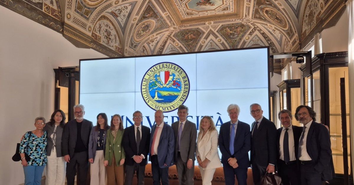 Sicurezza digitale, a Bari l’alleanza tra Università e Polizia contro deepfake e truffe online Sicurezza digitale, a Bari l’alleanza tra Università e Polizia contro deepfake e truffe online