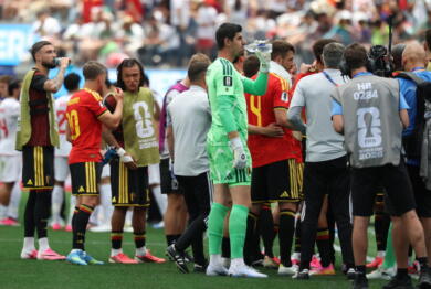 Mondiali: il ‘cooling break’ della discordia, allo stadio il Dj contro i fischi