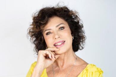 Il cinema non saprebbe più inventarla, Corinne Cléry: «Il mio scandalo è stato la libertà» – L’INTERVISTA