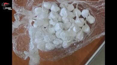 Foggia, 6 arresti in blitz antidroga. Lo spaccio nei pacchetti di snack