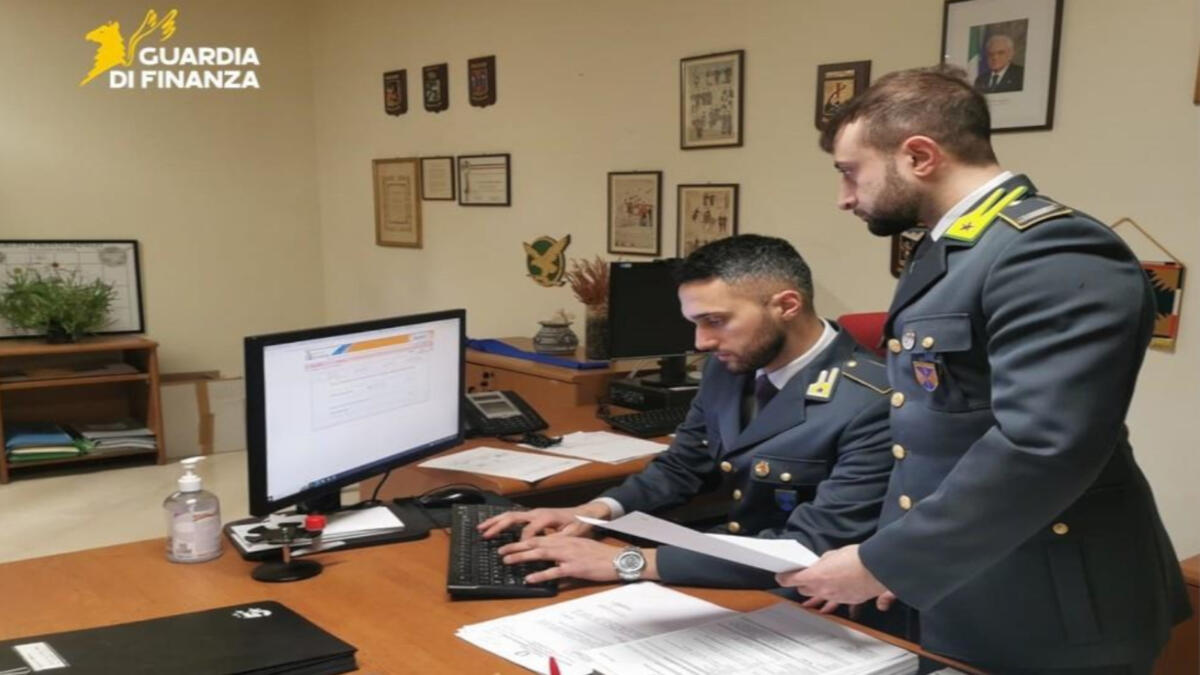 Truffa sul Sismabonus, scattano perquisizioni e sequestri a Foggia: nel mirino tre società Truffa sul Sismabonus, scattano perquisizioni e sequestri a Foggia: nel mirino tre società