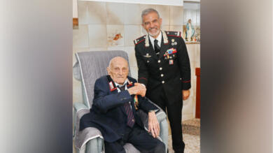 Carabinieri in festa a Locorotondo, il vice brigadiere Giovanni Ciccone compie 100 anni