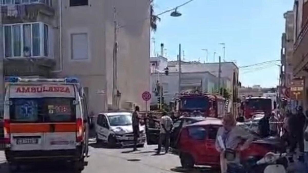 Gallipoli, investito da un’auto coinvolta in un incidente: grave un meccanico 22enne Gallipoli, investito da un’auto coinvolta in un incidente: grave un meccanico 22enne