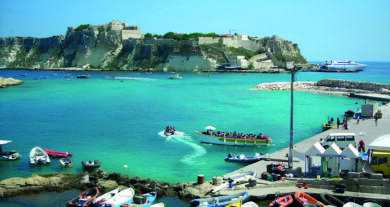 Traghetti full electric per le Isole Tremiti, la svolta green attesa tra due anni