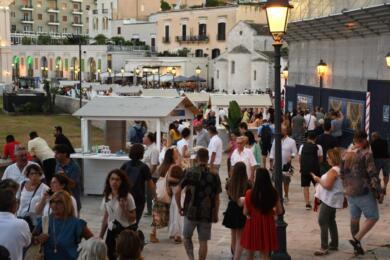 Bari, torna “Lungomare di Libri”: per la sesta edizione eventi anche al Margherita e un podcast
