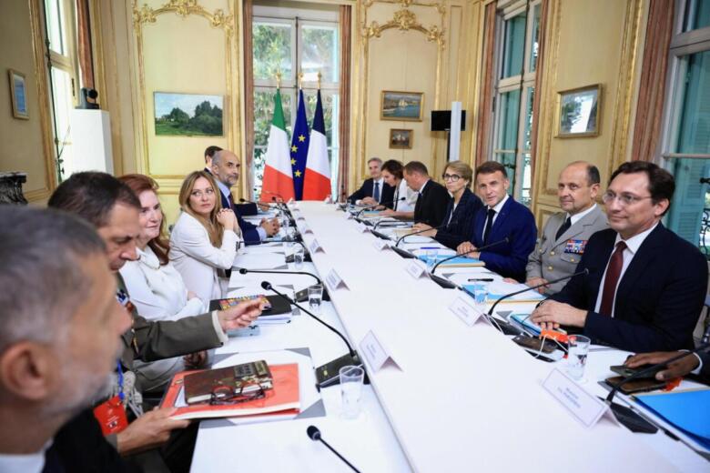 meloni macron
