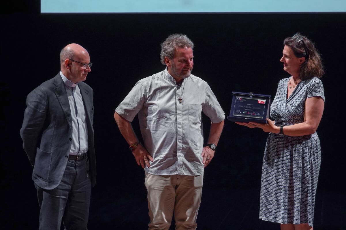 Lotta alla mafia in Puglia, al Premio Ambrosoli riconoscimenti a Curione, Fai e don Cassano Lotta alla mafia in Puglia, al Premio Ambrosoli riconoscimenti a Curione, Fai e don Cassano