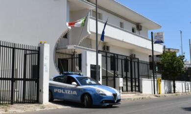 Blitz antidroga nel Salento, sequestrate numerose dosi di crack e cocaina: due denunce
