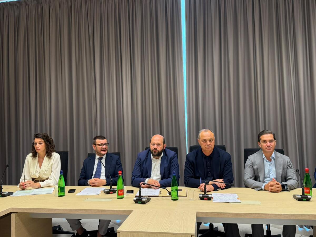 Voto ai fuorisede, parte dalla Pd una «battaglia di civiltà e democrazia» Voto ai fuorisede, parte dalla Pd una «battaglia di civiltà e democrazia»