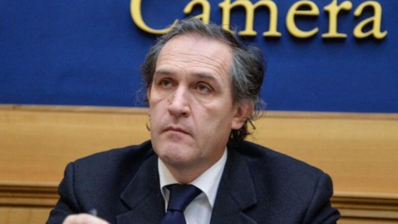 roberto menia