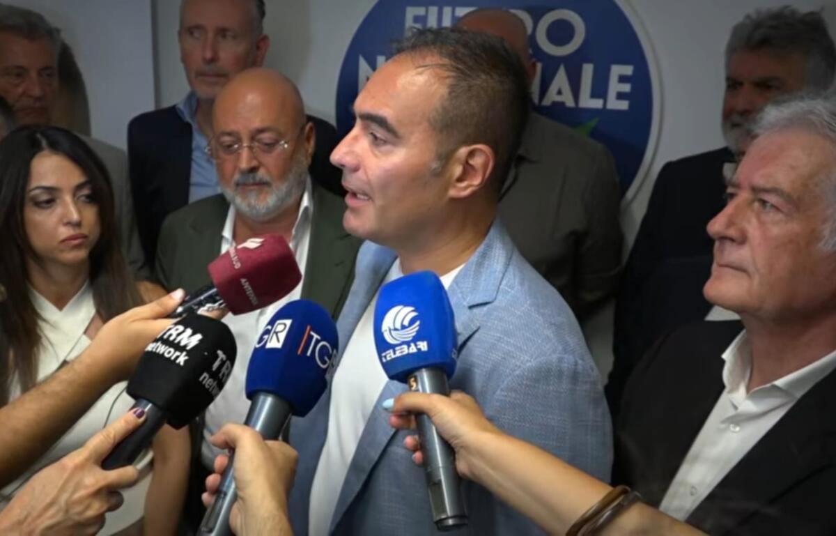 Il “ricostituente Vannacci” per rianimare la destra pugliese, Futuro nazionale punta a prendersi Bari Il “ricostituente Vannacci” per rianimare la destra pugliese, Futuro nazionale punta a prendersi Bari