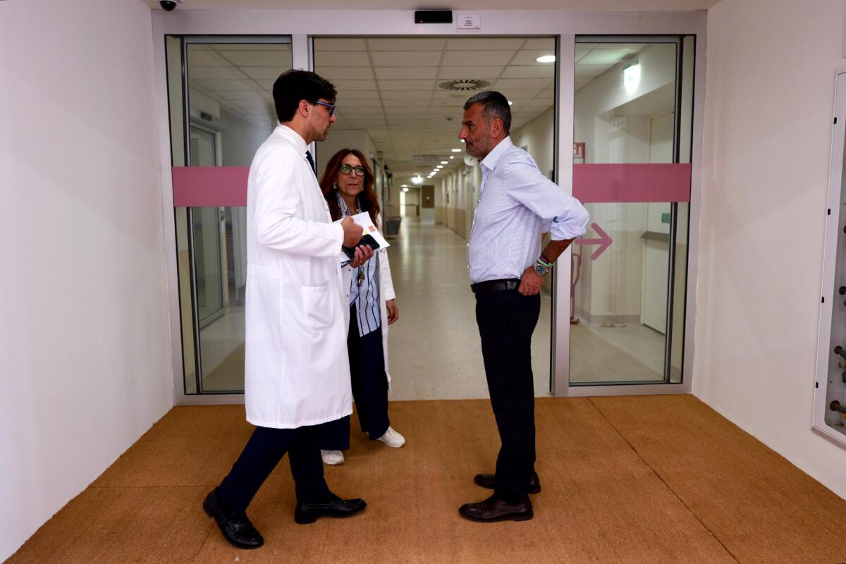 Nuovo ospedale Monopoli-Fasano, 25 i pazienti trasferiti: tra loro ci sono tre neonati – FOTO Nuovo ospedale Monopoli-Fasano, 25 i pazienti trasferiti: tra loro ci sono tre neonati – FOTO
