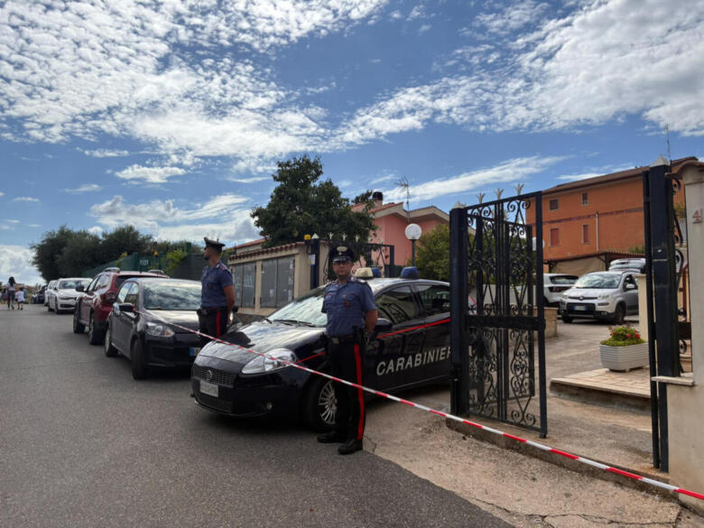 uccide la madre roma
