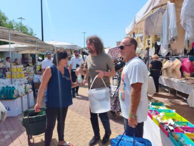 Allerta bollino rosso a Bari, distribuita acqua gratis al San Paolo: via al nuovo Piano Caldo 2026
