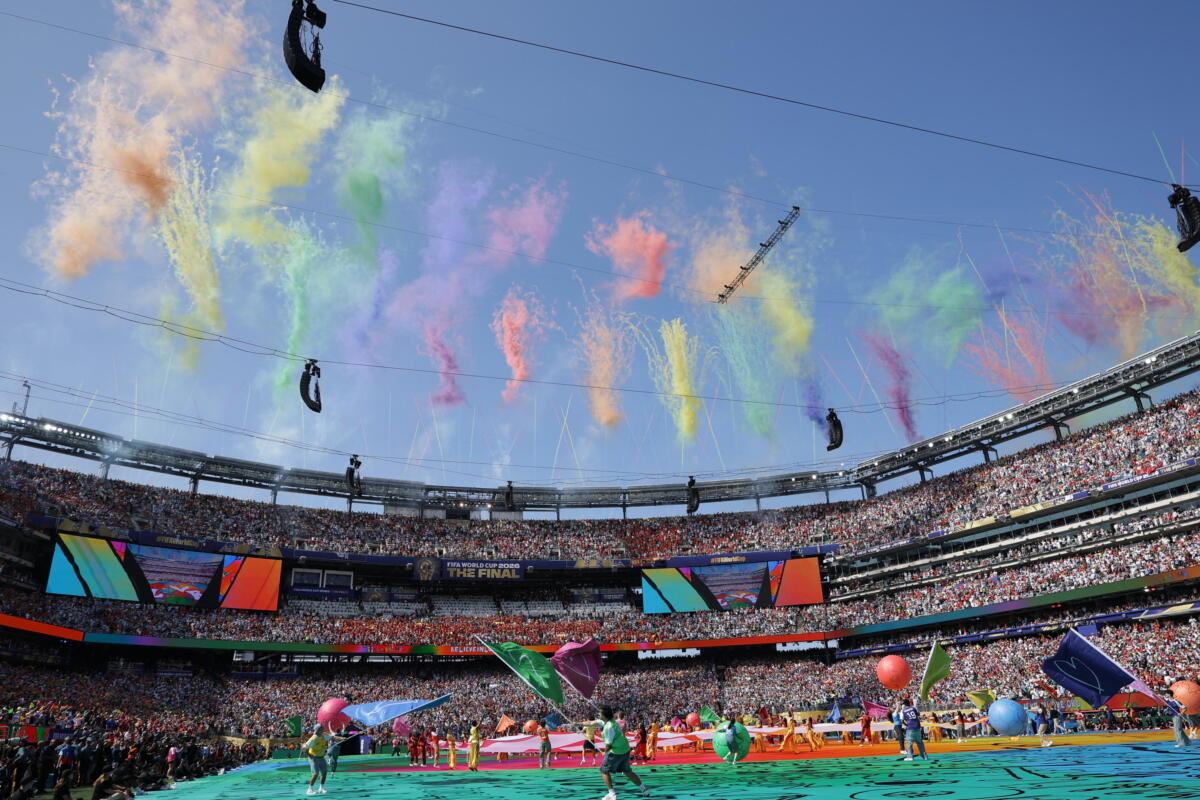Finale Mondiali con halftime show come al Superbowl, e l’intervallo dura 27’20” Finale Mondiali con halftime show come al Superbowl, e l’intervallo dura 27’20”