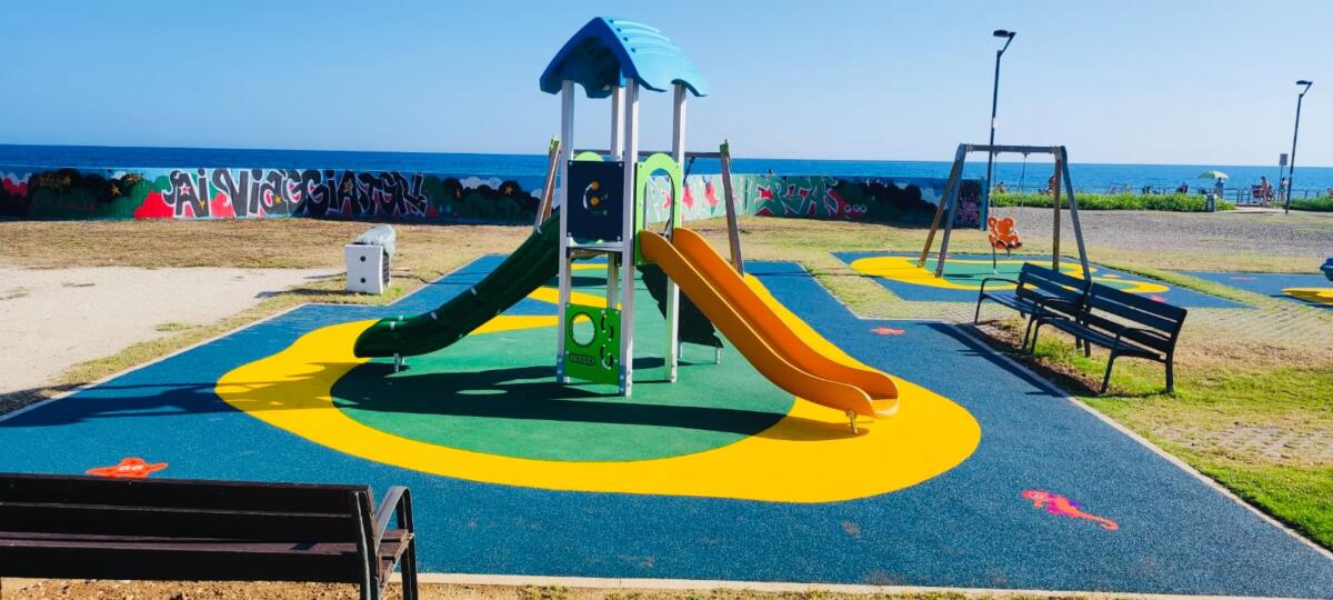 Bari, inaugurate le nuove aree giochi a Pane e Pomodoro e alla banchina Santa Chiara – FOTO Bari, inaugurate le nuove aree giochi a Pane e Pomodoro e alla banchina Santa Chiara – FOTO