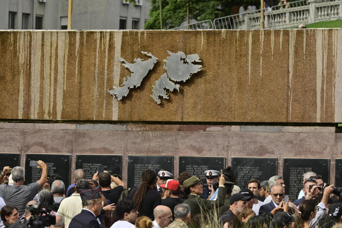 Mondiali: appello dei veterani delle Malvinas, ‘il calcio non è una guerra’ Mondiali: appello dei veterani delle Malvinas, ‘il calcio non è una guerra’