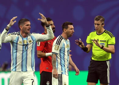 Mondiali: Francia qualificata, l’arbitro di Egitto-Argentina fuori dal torneo