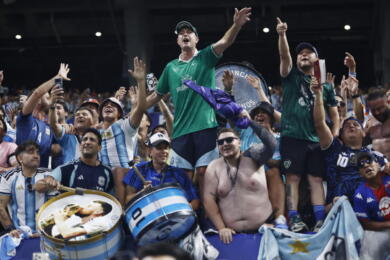 Mondiali: esplode la festa in Argentina dopo la vittoria in semifinale