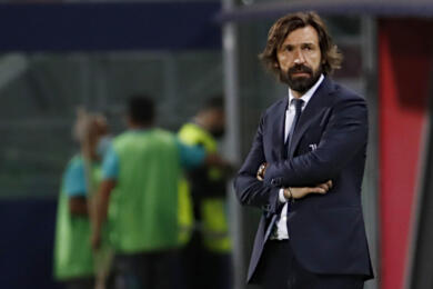 Pirlo fuori dalla corsa per la panchina azzurra: è polemica istituzionale tra Abodi e Malagò