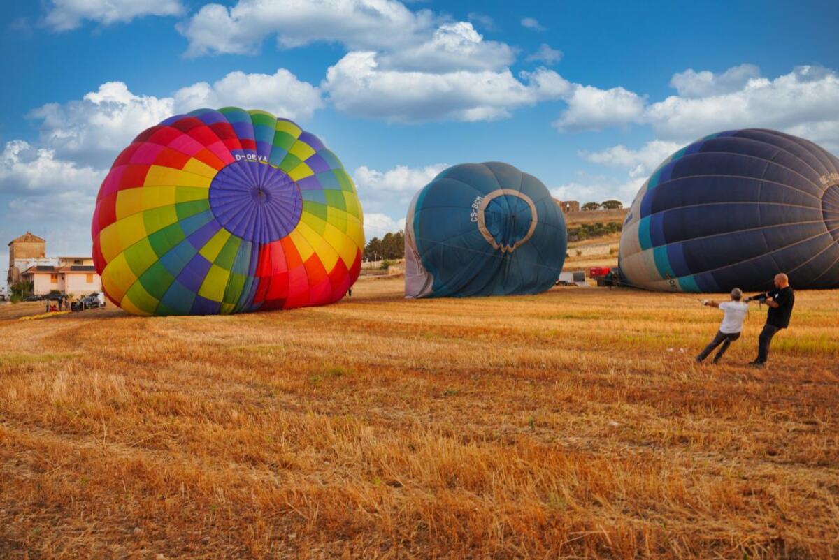 “Puglia Balloon Cup 2026”: a Gravina la prima gara internazionale di mongolfiere del Sud Italia – FOTO “Puglia Balloon Cup 2026”: a Gravina la prima gara internazionale di mongolfiere del Sud Italia – FOTO
