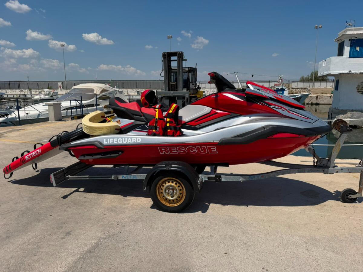 Sicurezza in mare, scattano i soccorsi hi-tech: tornano le idromoto del 118 sulle coste della Bat