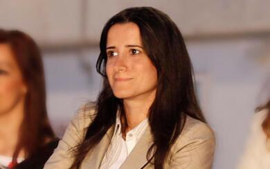 “Schierarsi” di Di Battista sbarca anche in Puglia, in campo l’ex consigliera regionale Laricchia