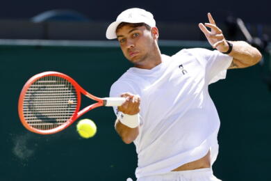 Wimbledon, Cobolli crolla contro la sorpresa Féry. Zverev batte Fritz e vola in semifinale