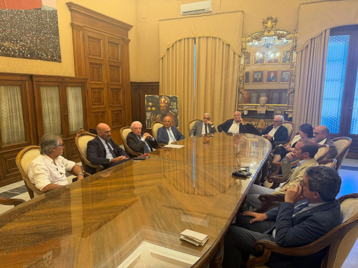 Ssc Bari, il Comitato chiede chiarimenti alla proprietà dopo le parole del dg Marino Ssc Bari, il Comitato chiede chiarimenti alla proprietà dopo le parole del dg Marino