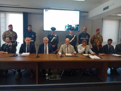 Arresti per gli omicidi sul Gargano, la Dda: «È una mafia che distrugge vite e memoria»