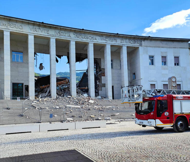 crollo tribunale bolzano