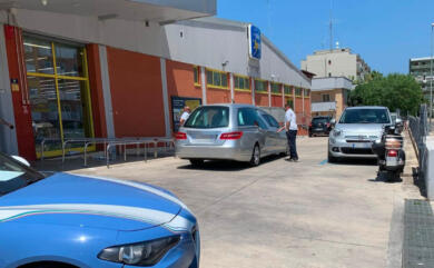 Bari, senza fissa dimora muore per il caldo a Japigia: si chiamava Marius e aveva 41 anni